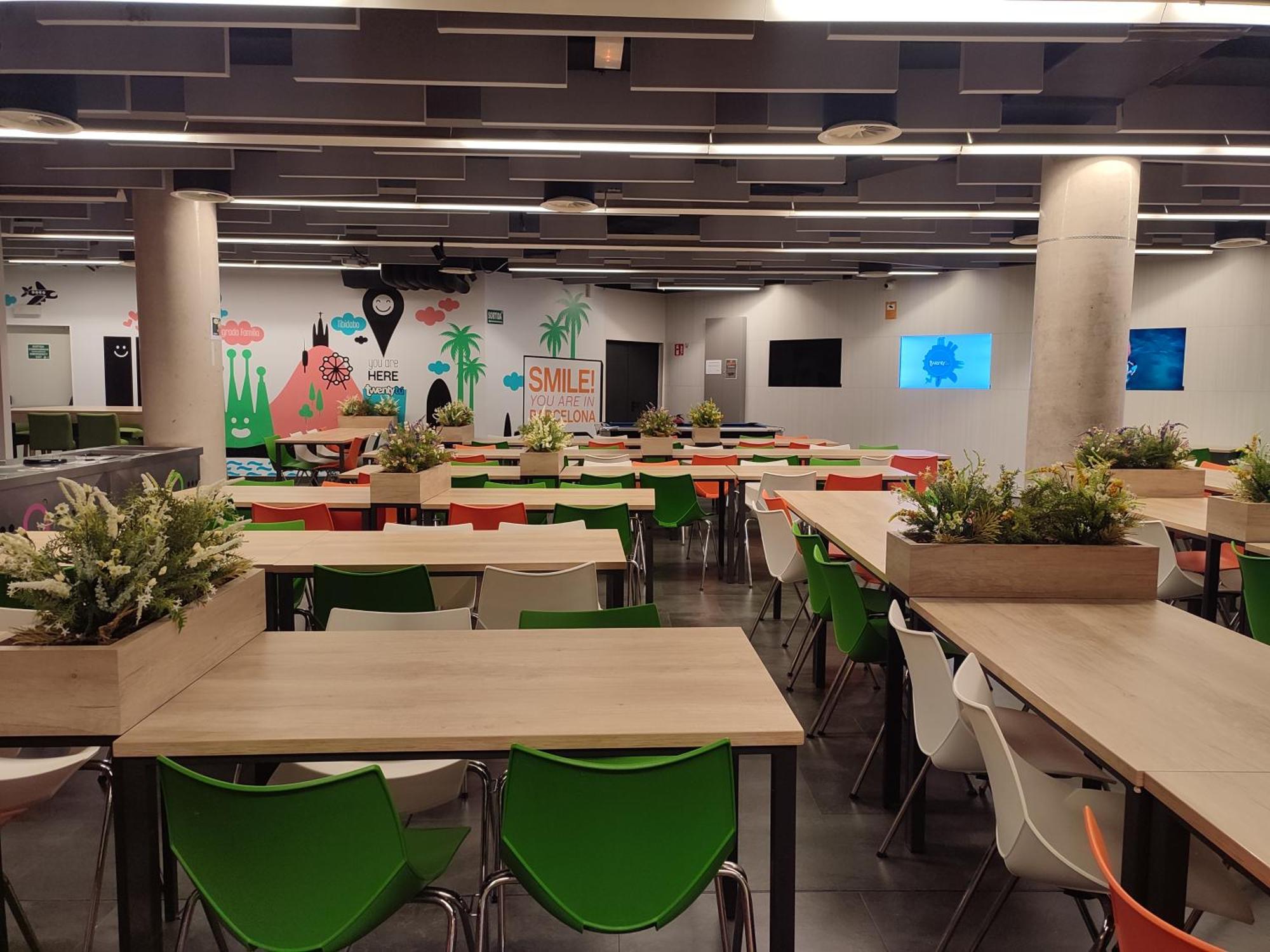 Hostel Twentytu Barcelona