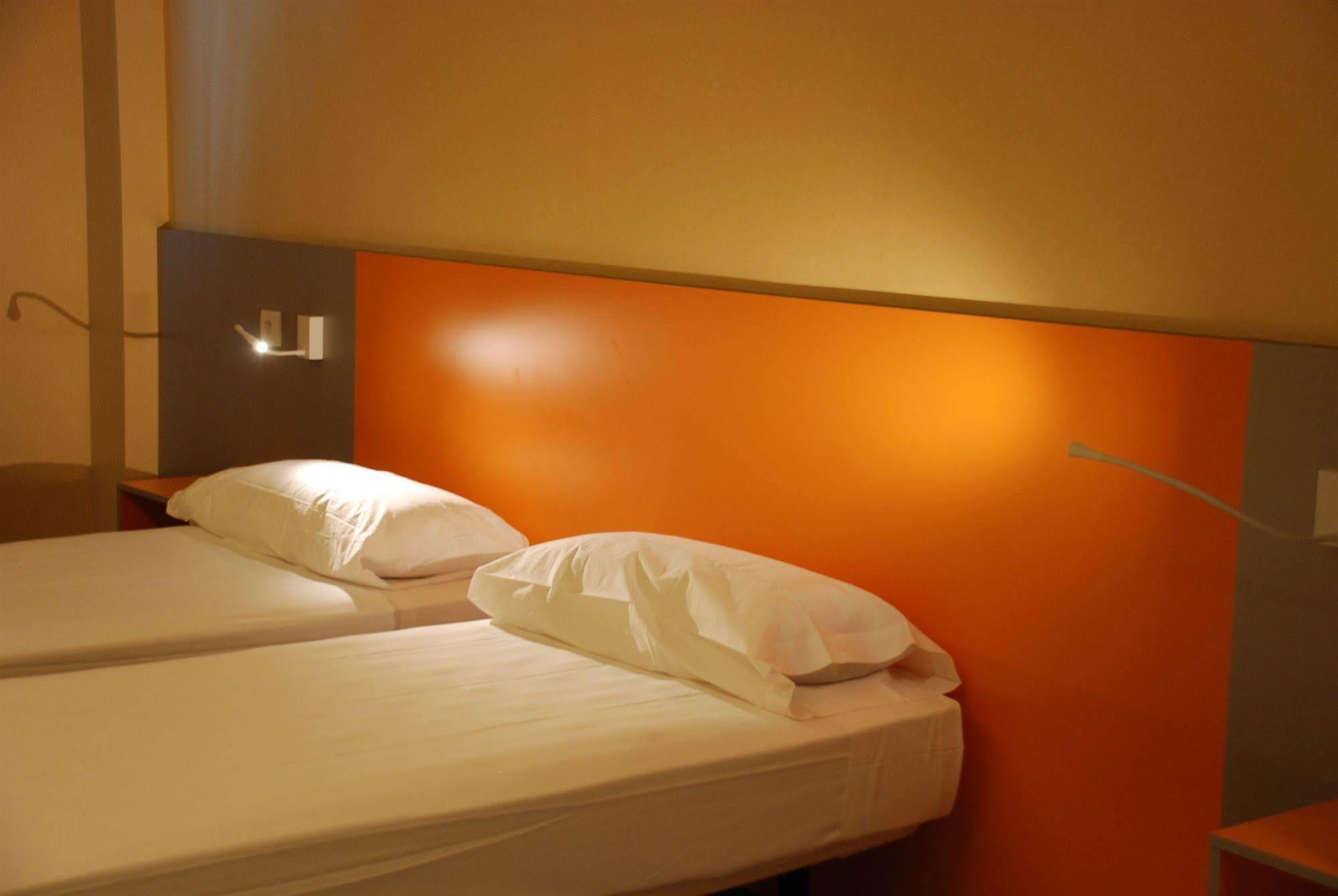 Twentytu Hostel Barcelona